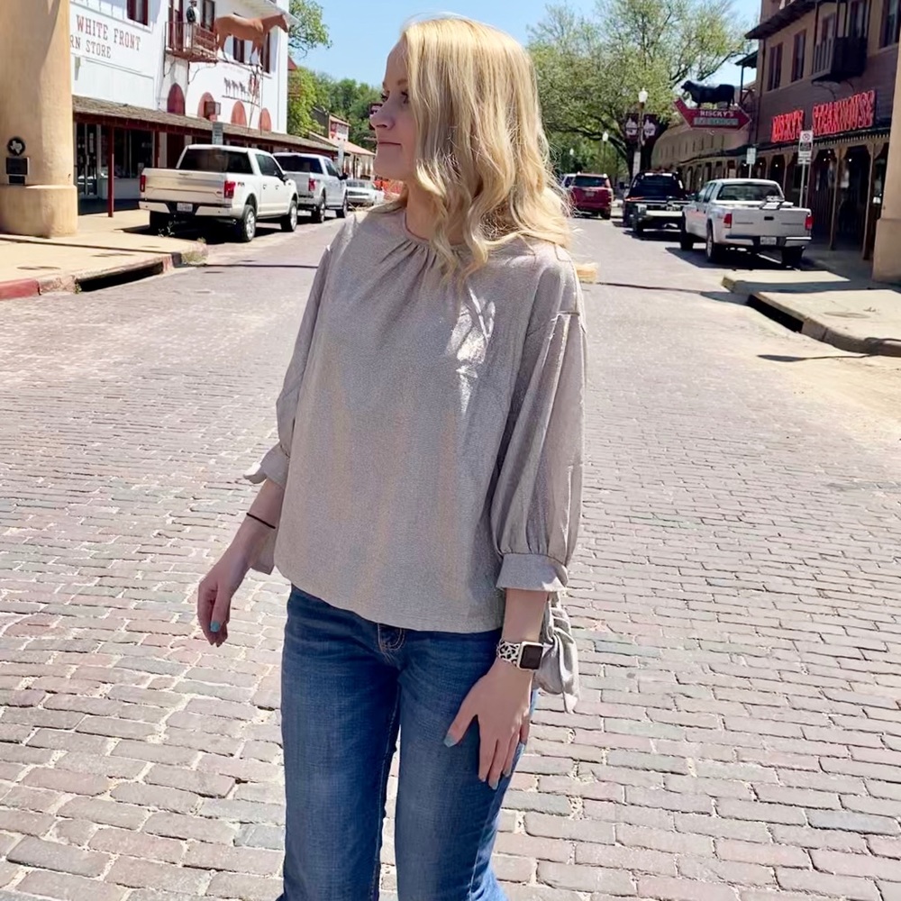Women’s Glitter Top